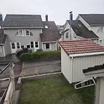 Cozy 3-bedroom In Forus Apartament