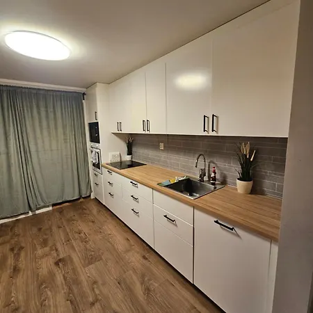 Cozy 3-bedroom In Forus ستافانجر