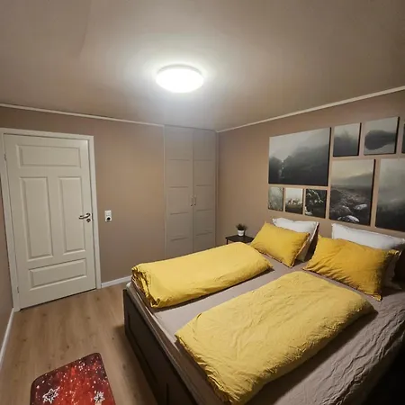 Cozy 3-bedroom In Forus アパート スタヴァンゲル