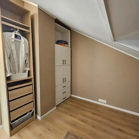 Cozy 3-bedroom In Forus アパート スタヴァンゲル